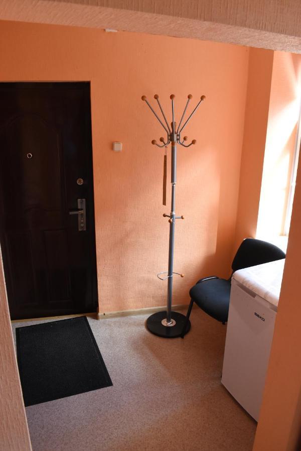Ukstina Ielas Apartamenti Liepāja Екстериор снимка