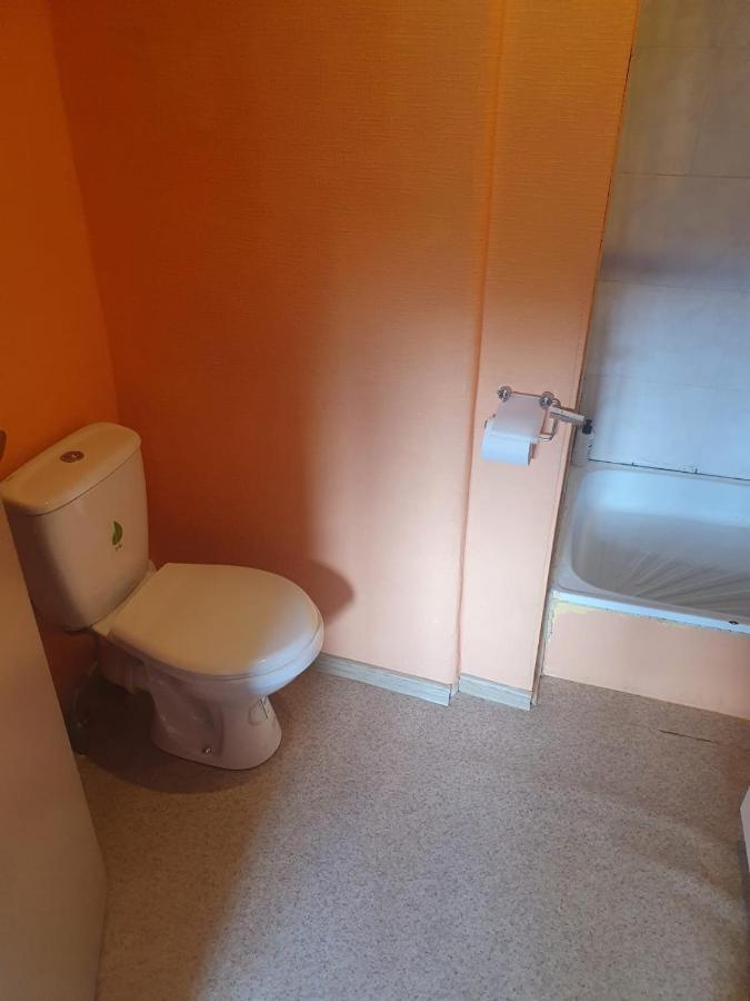 Ukstina Ielas Apartamenti Liepāja Екстериор снимка
